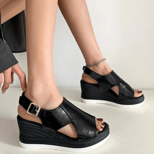Sandalias Stefanie de Plataforma Metalizadas y Cómodas