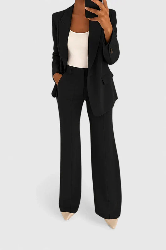 Conjunto Yvonne de Blazer y Pantalón Entallado