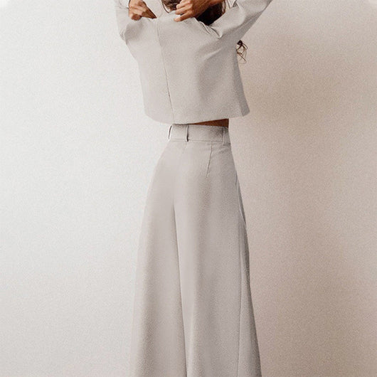 Conjunto Anja de Top Corto Manga Larga y Pantalón