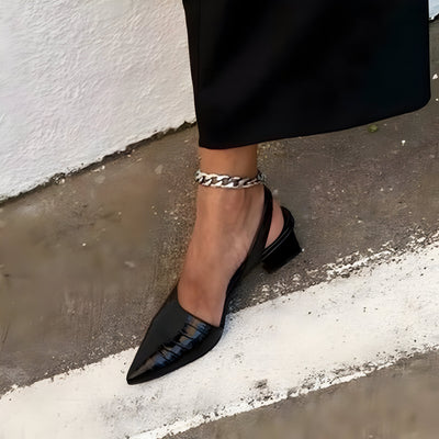 Zapatos Bettina de Punta Fina con Tacón Ancho