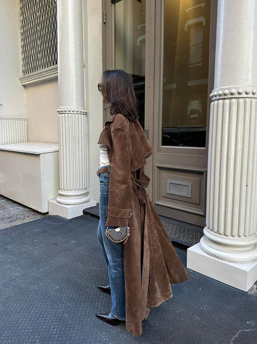 Abrigo Emilia de Ante de Invierno con Doble Botonadura