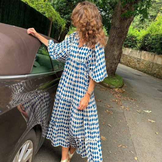 Flora | Vestido Maxi Boho Estampado Cuello en V con Mangas Abullonadas