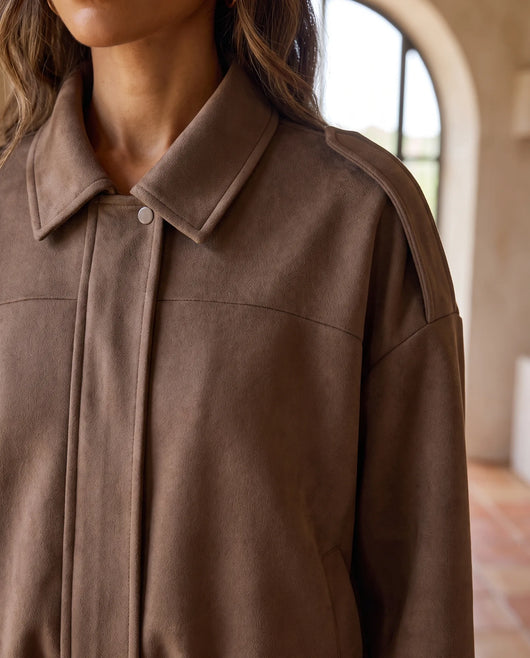 Sobrecamisa Hadley de Antelina Holgada – Marrón Chocolate