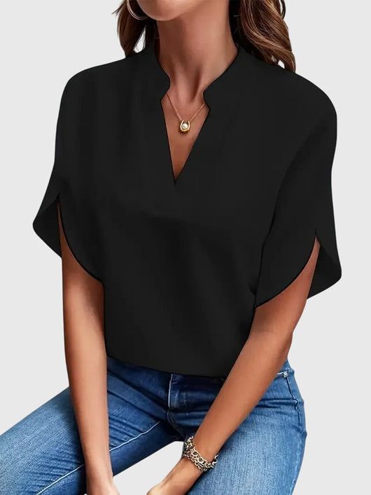 Beatrix | Camisa Suave y Elegante de Cuello en V