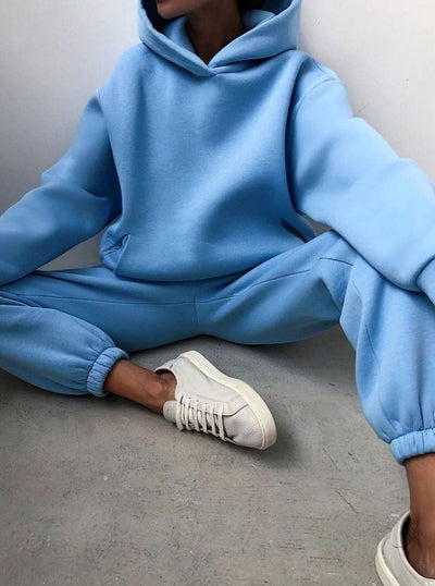 Conjunto Amelie de Sudadera con Capucha y Jogger Oversize