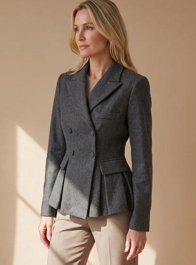 Blazer Greta Entallado con Peplum y Doble Botonadura