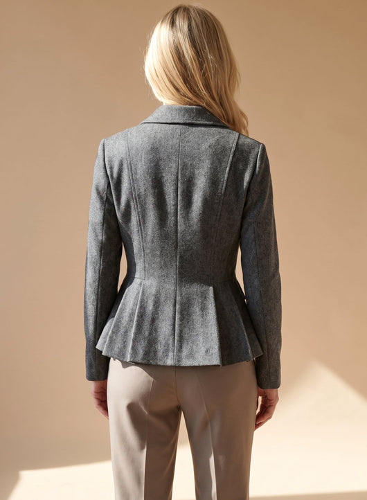 Blazer Greta Entallado con Peplum y Doble Botonadura
