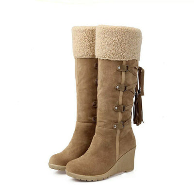 Botas Bettina con Cordones, Cuña y Ribete de Pelo Sintético