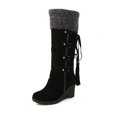 Botas Bettina con Cordones, Cuña y Ribete de Pelo Sintético