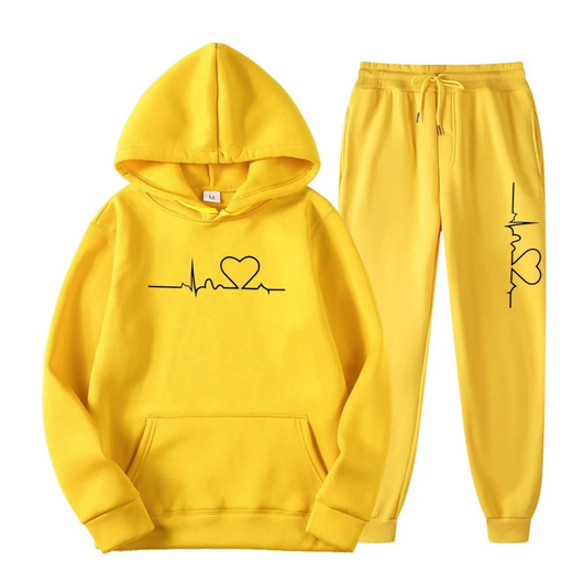 Conjunto Edith de Sudadera y Jogger con Estampado de Corazón