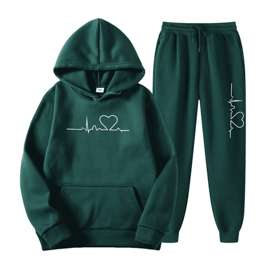 Conjunto Edith de Sudadera y Jogger con Estampado de Corazón