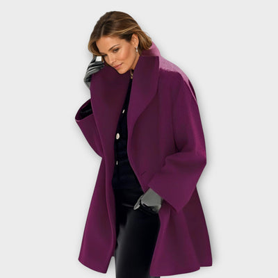 Abrigo de Invierno Julia Oversized de Diseño Moderno