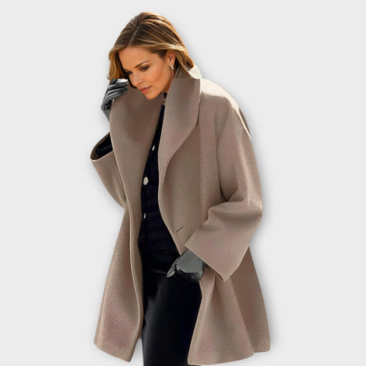 Abrigo de Invierno Julia Oversized de Diseño Moderno