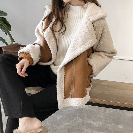 Abrigo Oversize Helene de Borreguito Suave