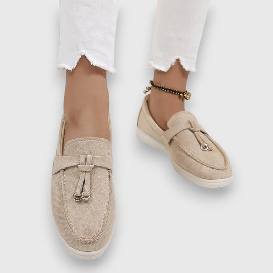 Pippa | Mocasines Planos de Ante con Borlas