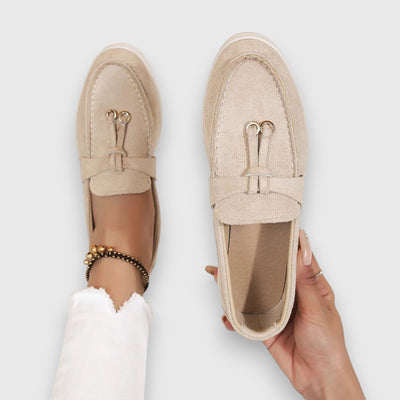 Pippa | Mocasines Planos de Ante con Borlas