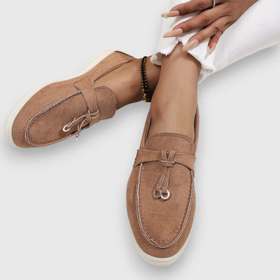 Pippa | Mocasines Planos de Ante con Borlas