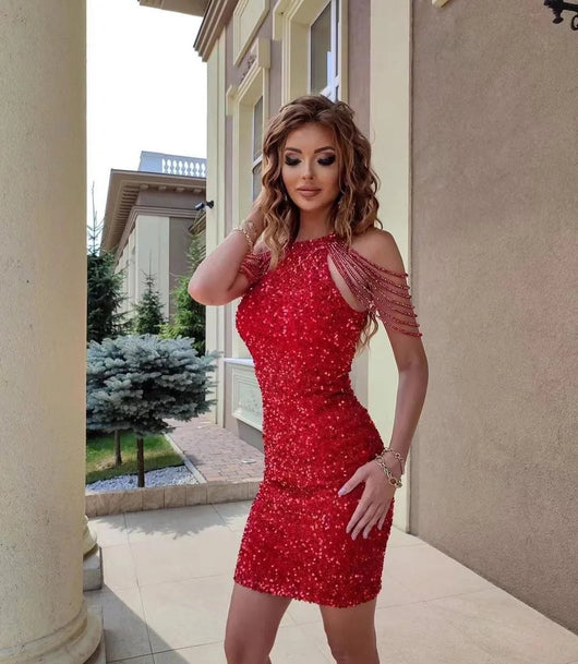 Vestido Corto Hannah de Lentejuelas con Cadena en el Hombro