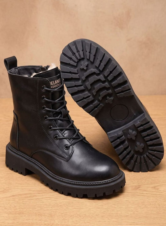 Botines Elfriede Forrados con Cordones