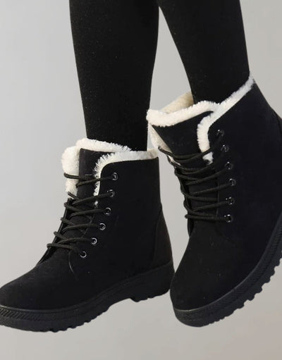 Botas de Invierno Luisa de Ante Sintético con Cordones