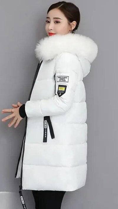 Parka Clara Larga con Capucha y Ribete de Pelo Sintético