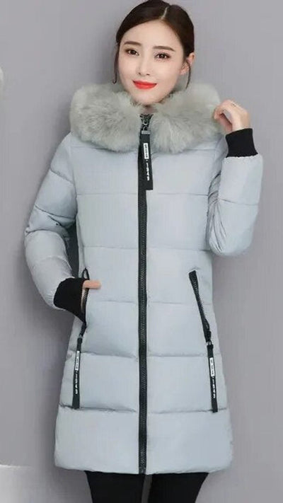 Parka Clara Larga con Capucha y Ribete de Pelo Sintético