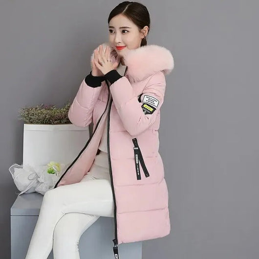 Parka Clara Larga con Capucha y Ribete de Pelo Sintético