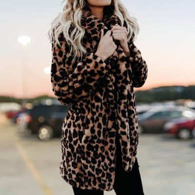 Abrigo Annika de Pelo Sintético con Estampado de Leopardo