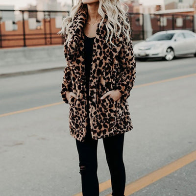 Abrigo Annika de Pelo Sintético con Estampado de Leopardo
